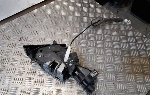 Ford Fusion II Rear door lock AE8A5426413BF