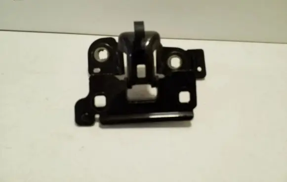 Peugeot 508 Tailgate/trunk/boot hinge 9687860380