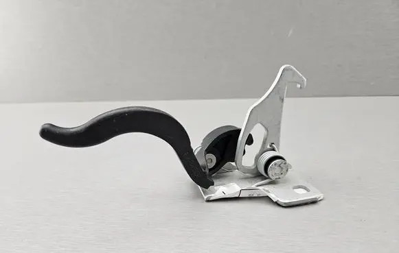BMW X5 E53 Engine bonnet/hood lock/latch loop/hook 8402552 51238402552