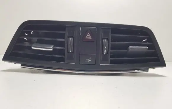 Mercedes-Benz E C207 W207 Dash center air vent grill A2078300054