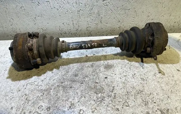 BMW 5 E28 Rear driveshaft