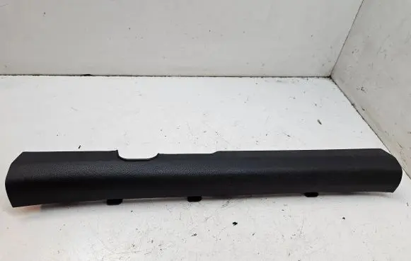 KIA Sportage Front sill trim cover 85881F1000