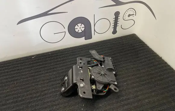 Tesla Model Y Tailgate/trunk/boot lock/catch/latch 1500604D3A 1500604-D3-A