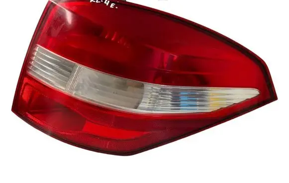 Renault Laguna III Rear/tail lights 265500002R