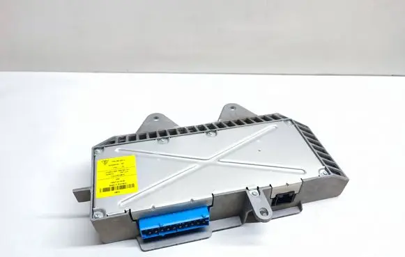 Porsche Cayenne (92A) Sound amplifier 7P5035223A