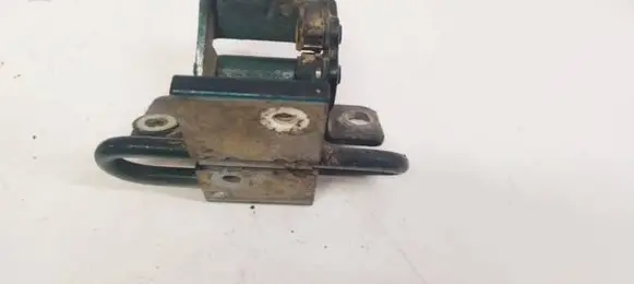 Audi A4 S4 B5 8D Rear door lower hinge 4A0833412A