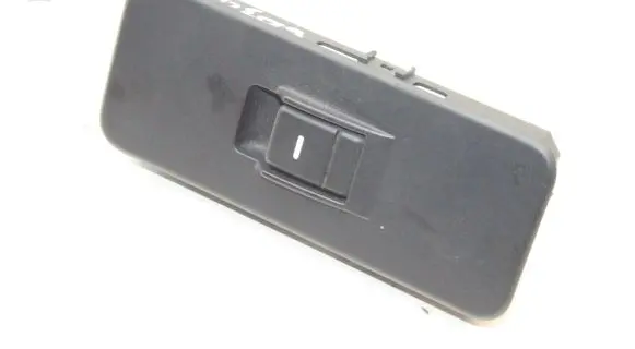 Land Rover Discovery 3 - LR3 Other switches/knobs/shifts YUD501070
