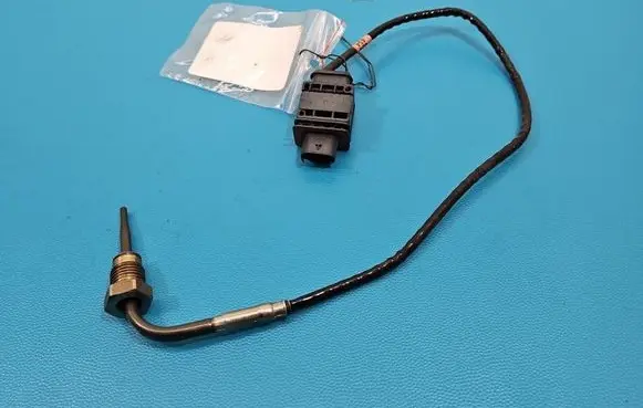 Skoda Octavia Mk4 Exhaust gas temperature sensor 05E919529E IMPRK1537639