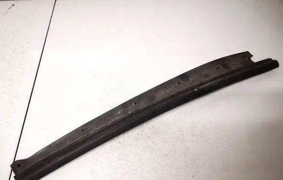 Peugeot 406 Rear door glass trim molding 9642350980