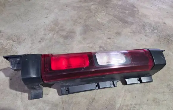 Nissan NV300 Rear/tail lights 265A64439R 265A63380R
