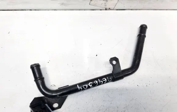 Volkswagen Golf V Engine coolant pipe/hose 1K0121070N