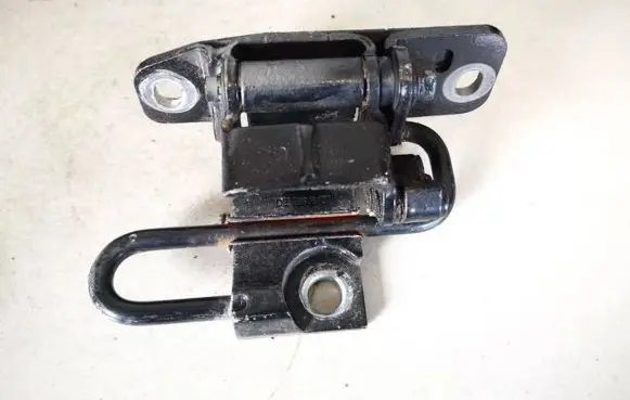 Volkswagen Phaeton Rear door lower hinge 3d4833412c