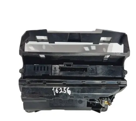 Ashtray (front)
