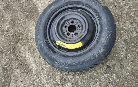 Dodge Caliber R16 spare wheel 
