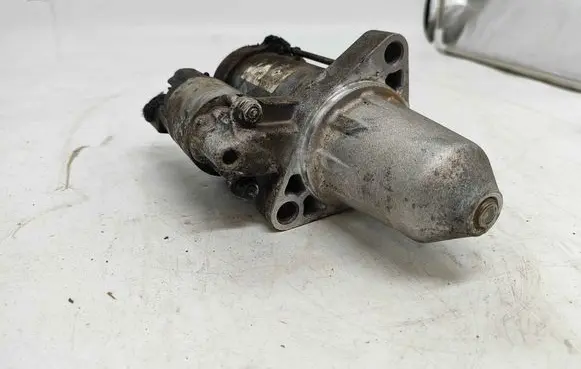 Mercedes-Benz CLA C118 X118 Starter motor a2609060100