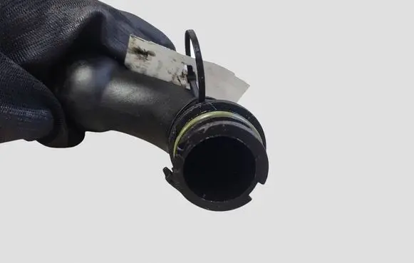 Ford Focus C-MAX Oil fill pipe 4M5G6763