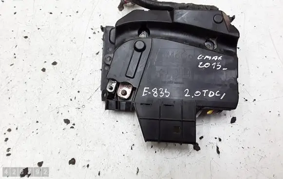 Ford C-MAX II Fuse module av6t14a067bb
