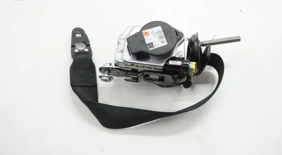 Mercedes-Benz C W205 Front seatbelt A2058600185ACR A2058600185