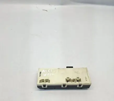Mercedes-Benz ML W164 Tailgate/trunk control unit/module A1648702726 A1648209526