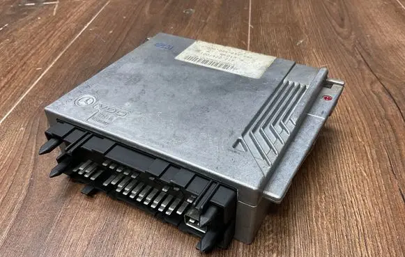 Mercedes-Benz S W140 Engine control unit/module ECU 1405455832 A1405455832