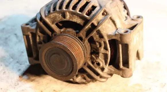 Audi A4 S4 B6 8E 8H Generator/alternator 06B903016P
