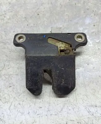 Audi A4 S4 B5 8D Tailgate/trunk/boot lock/catch/latch