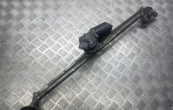 Chrysler 300 - 300C Front wiper linkage and motor 04805716AA 70113 AX1590108210