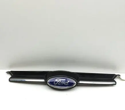 Ford Focus Front bumper upper radiator grill BM518A133C