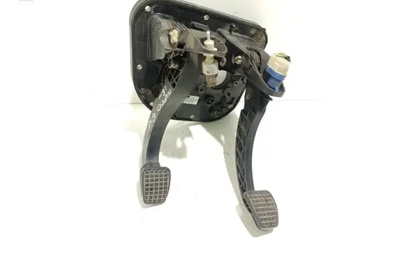 Iveco Daily 6th gen Pedal assembly 5801492032