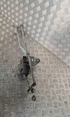Volkswagen Transporter - Caravelle T5 Front wiper linkage and motor 7E1955113