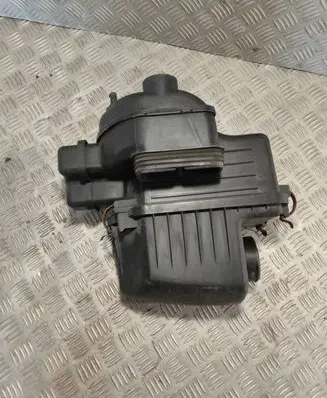KIA Sportage Air filter box 281102B100