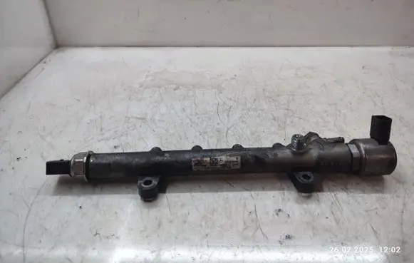 Fuel main line pipe