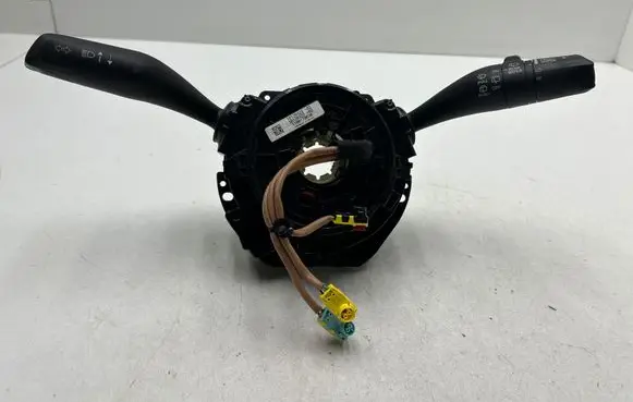 Chrysler Pacifica Wiper turn signal indicator stalk/switch 10120323 1012032302 1100170638