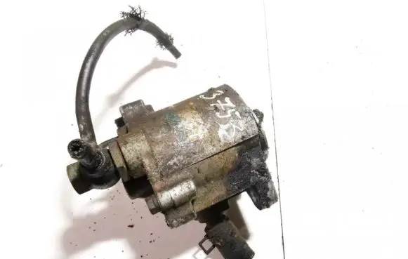 Toyota Avensis T220 Vacuum pump 2930027010