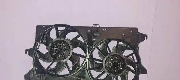 Ford Mondeo Mk III Fan set 95BB8146BC D2L4A