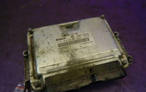 Renault Scenic I Engine control unit/module ECU 8200199726