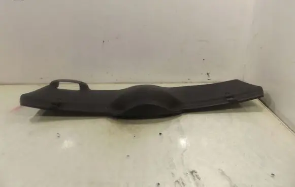 Opel Corsa C Tailgate trim