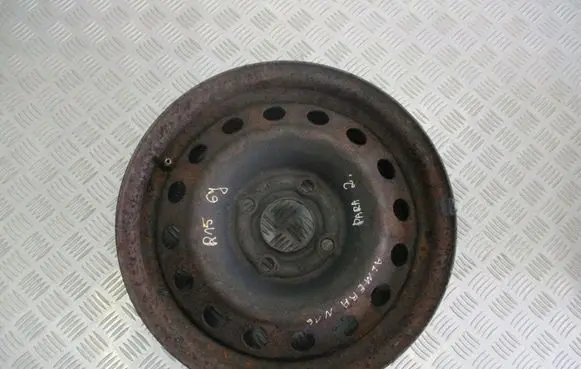 Nissan Almera N16 R15 steel rim 