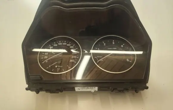 BMW 1 F20 F21 Speedometer (instrument cluster) 62109283289 17649411 94743481