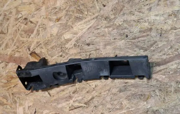 Ford Mustang VI Front bumper mounting bracket FR3B16C066AC