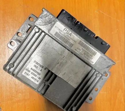 Peugeot 206 CC Engine control unit/module 216474290 84820V02 9646988880