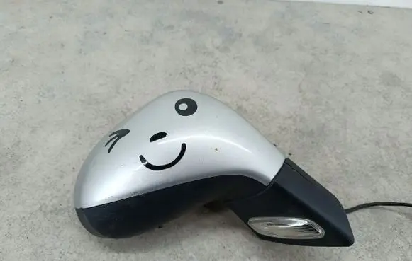 Peugeot 207 Front door electric wing mirror 96806501XT
