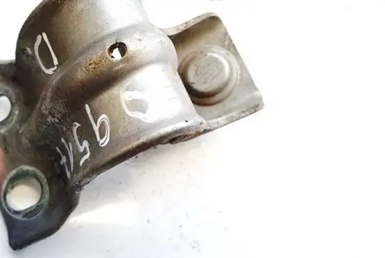 Audi A4 S4 B5 8D Tailgate/trunk/boot hinge 8d9827299