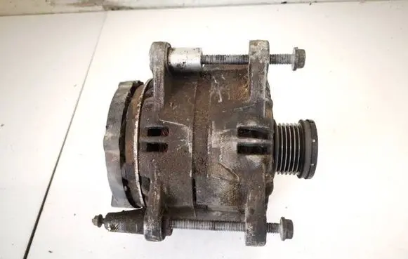 Skoda Yeti (5L) Generator/alternator 03c903023