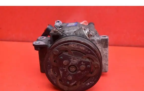Toyota Aygo AB10 Air conditioning (A/C) compressor (pump) 883100H010G