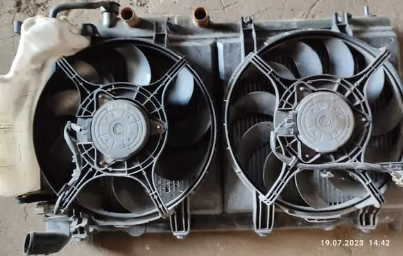 Hyundai H-1, Starex, Satellite Fan set 