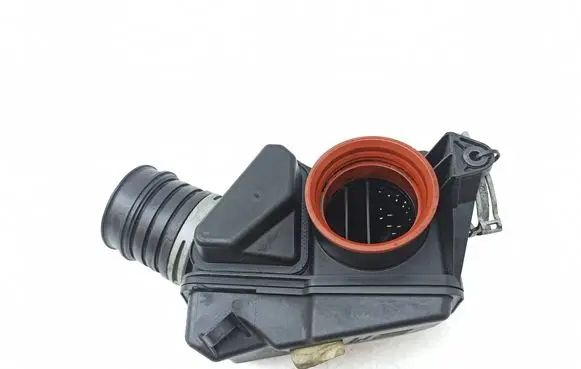 Mercedes-Benz SLK R171 Intake resonator A2710900804 2710900804