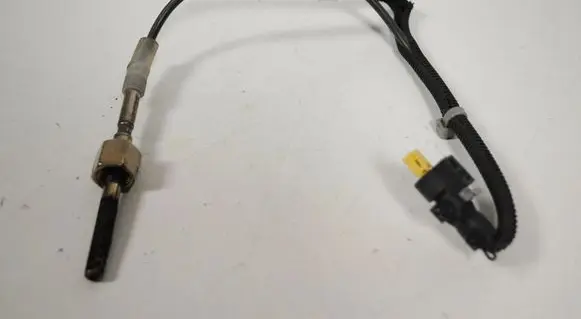 Mercedes-Benz E W211 Oil temperature sensor A0009055202