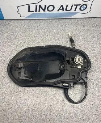 BMW 5 E60 E61 Front door exterior handle/bracket 51217191616
