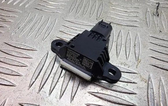 Volvo V40 Airbag deployment crash/impact sensor 31360986